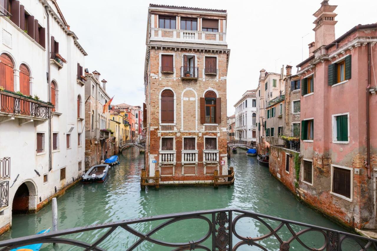 Venice Castello Elegant Apartment Veneza Exterior foto